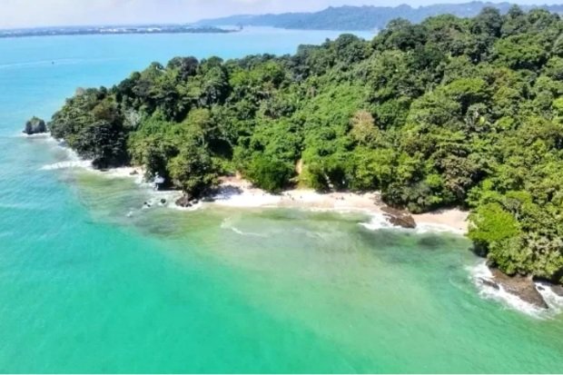 Pantai Permisan: Surga Tersembunyi di Pesisir Cilacap